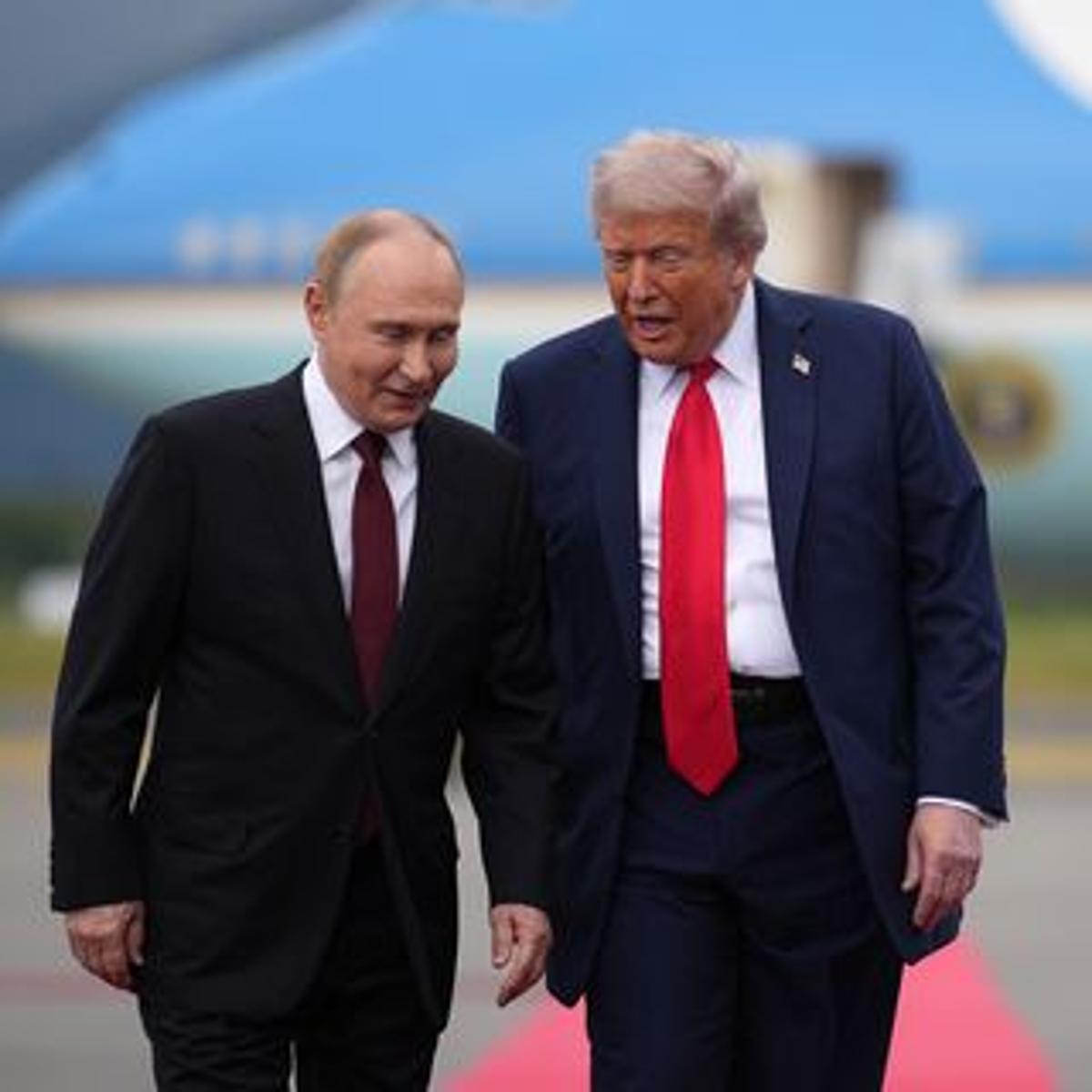 Trump and Putin Discuss End to Iran and Ukraine Wars on Call