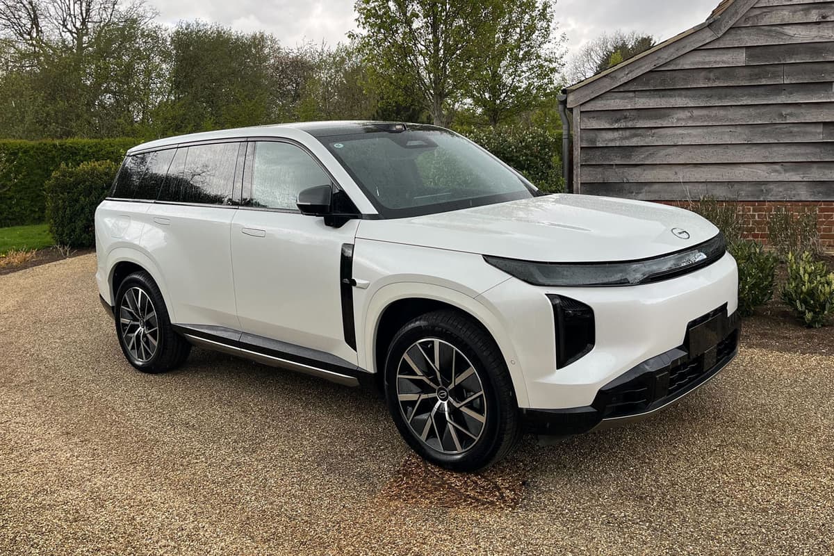 Chinese Brand Aion Will Bring PHEV SUV to UK in 2027