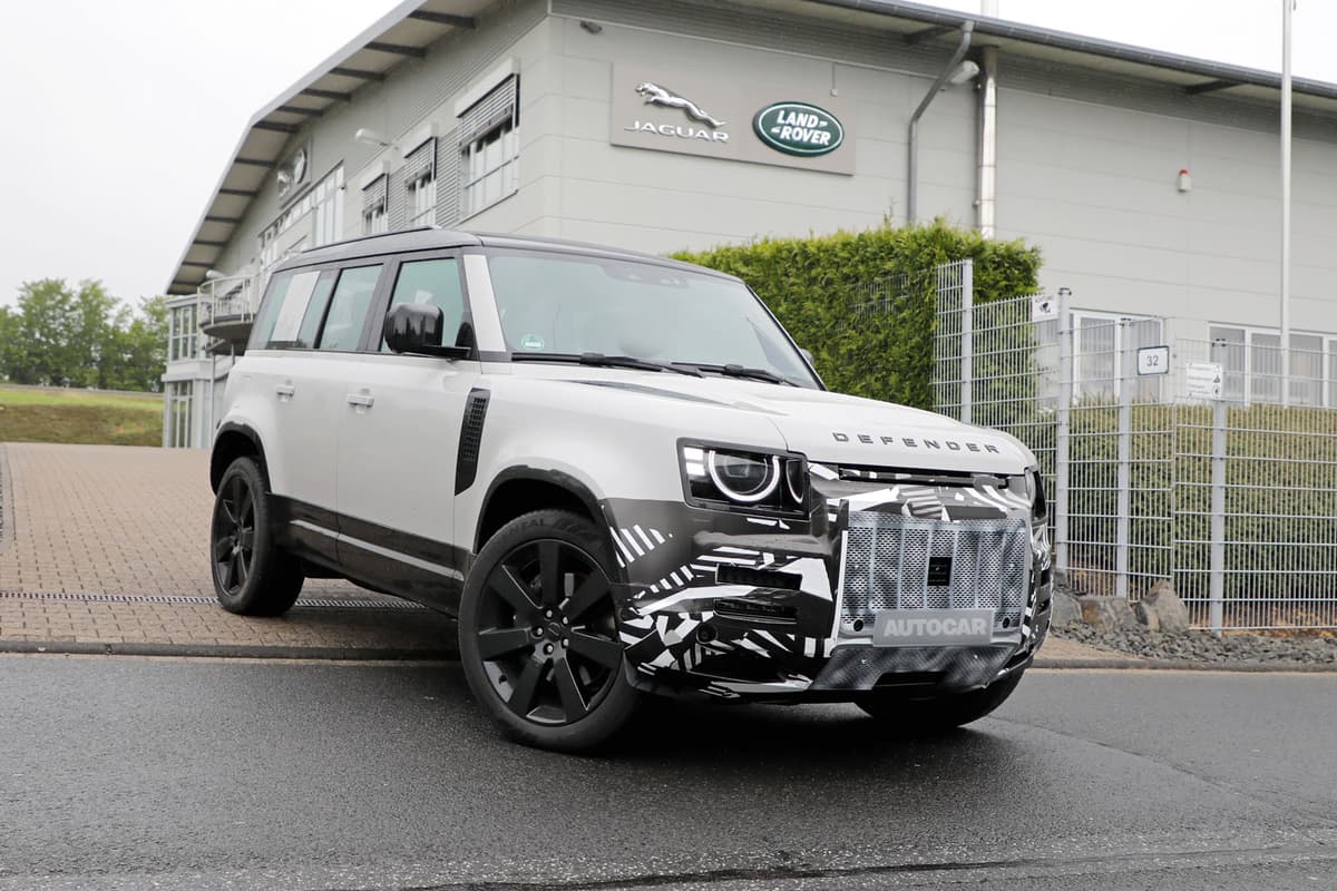 Defender 110 Update to Bring Styling Tweaks and Four-Seat Interior
