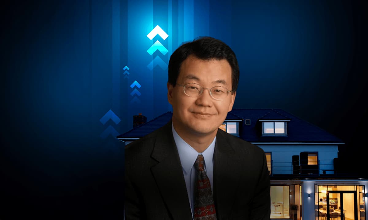 NAR Chief Economist Offers ‘Best Guess’ About Fed Rate Cuts