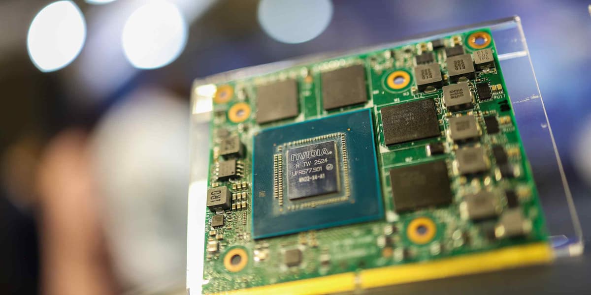 Taiwan Chip Industry Calls for Helium, LNG Reserves Amid Iran War Risks