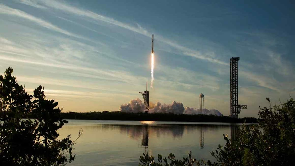 SpaceX’s $1.78tn IPO Asks Investors to Buy Musk’s Moonshots