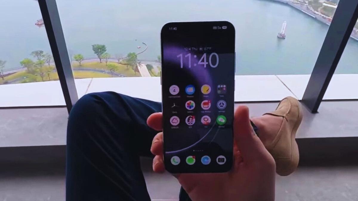 World’s First Fully Agentic AI Smartphone: Is This China’s Second DeepSeek Moment?