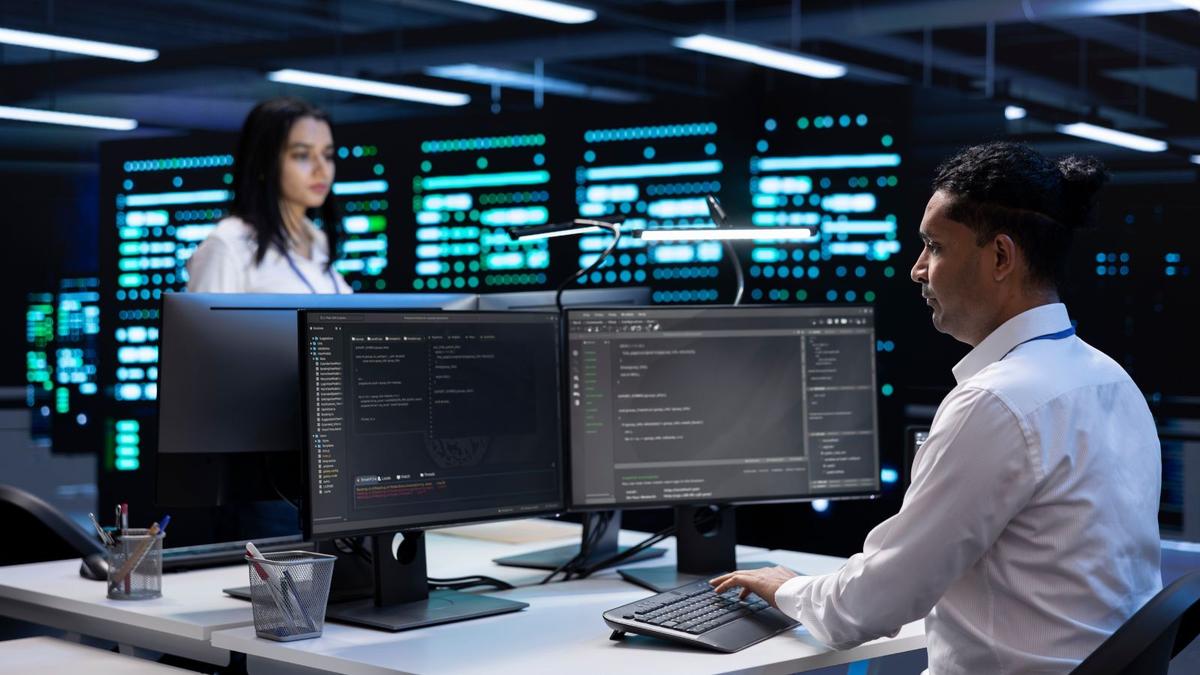 India Faces Cybersecurity Talent Crunch as AI, Cloud Drive Demand: Report