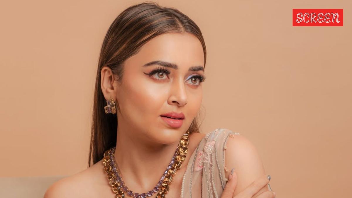 Bling People in India Call Jennifer Lopez, Beyonce to Perform at Weddings, Says Tejasswi Prakash