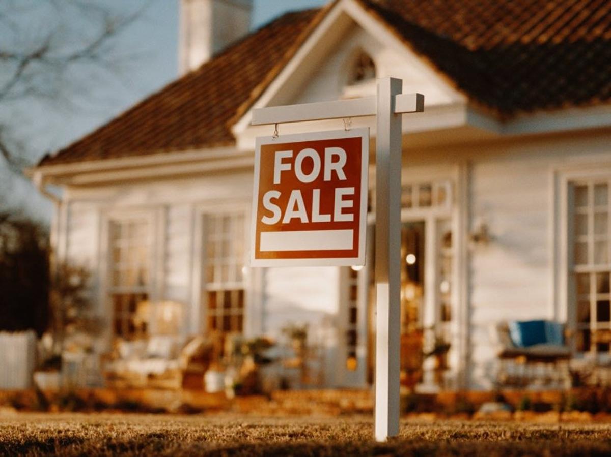 US Case-Shiller February 20-City House Price Index -0.1% M/M vs +0.2% Expected