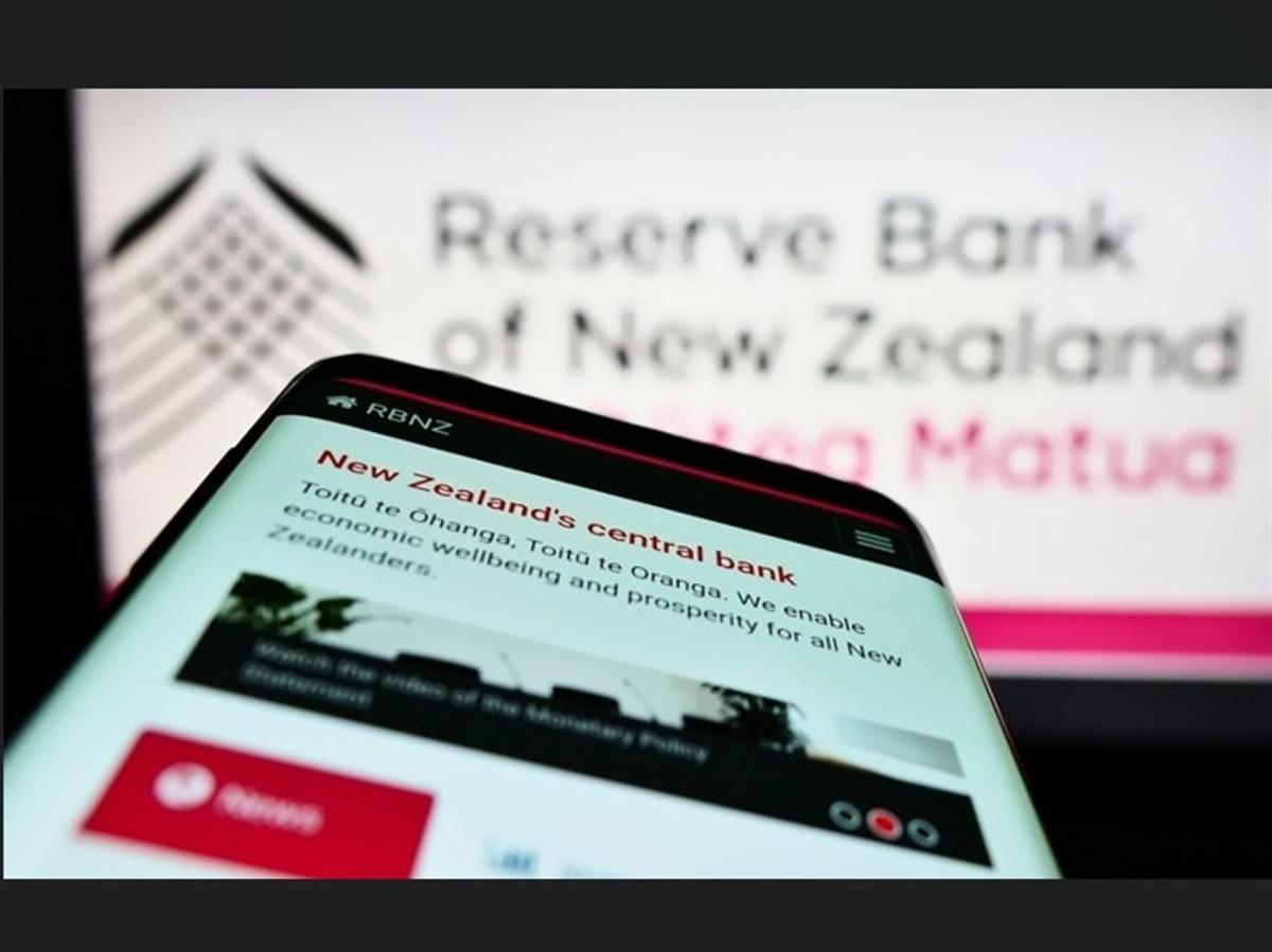 RBNZ Gov Breman Says All Policy Setters Agree on Hikes, but Not on Timing