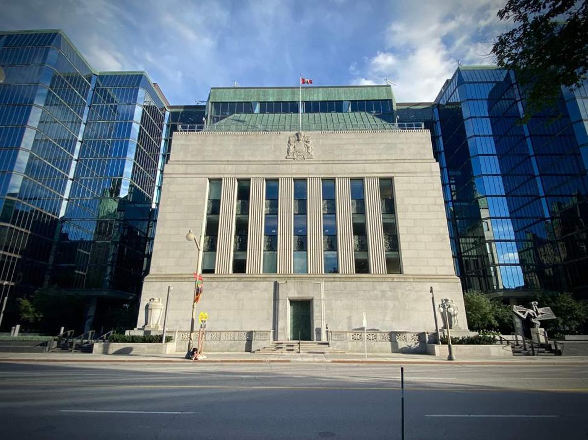 BoC Preview: Rates to Remain Unchanged Amid US-Iran Uncertainty and Soft Data