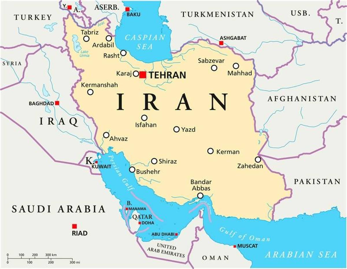 Iranian Swarms of Fast Boats Used to Seize Container Ships Add to Shipping Threats