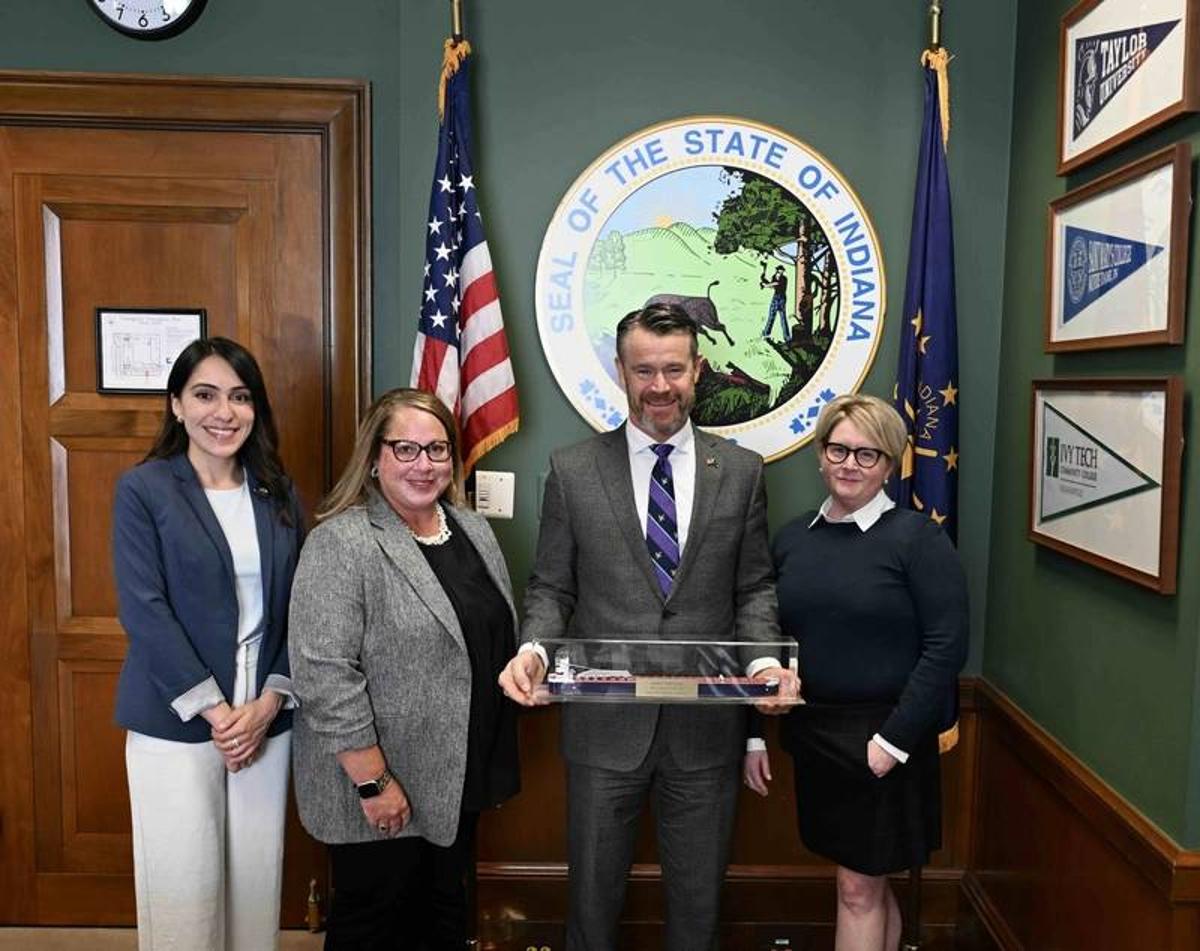 Senator Todd Young Receives Legislator of the Year Award for Great Lakes Advocacy
