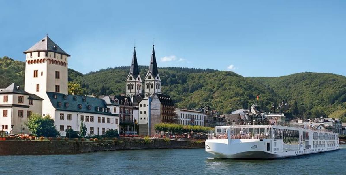 NEPTUN WERFT Delivers Two River Cruise Ships to Viking