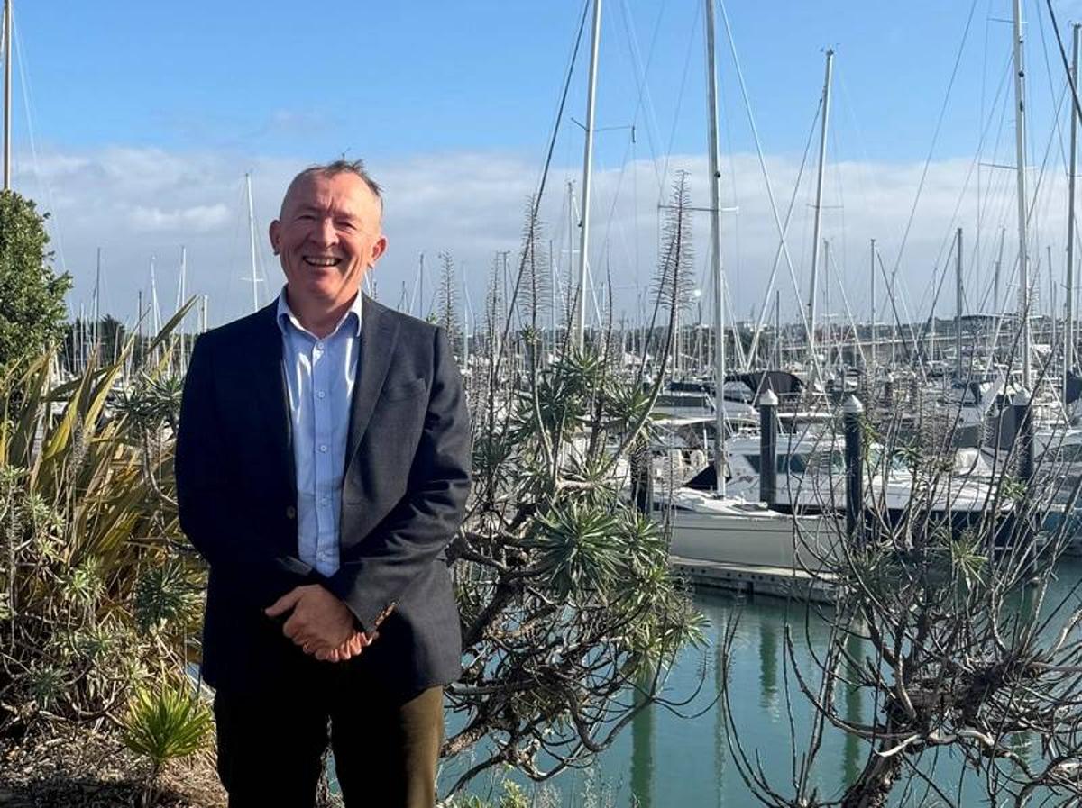 NZ Marine Signals Cautious Confidence Amid Economic Pressures