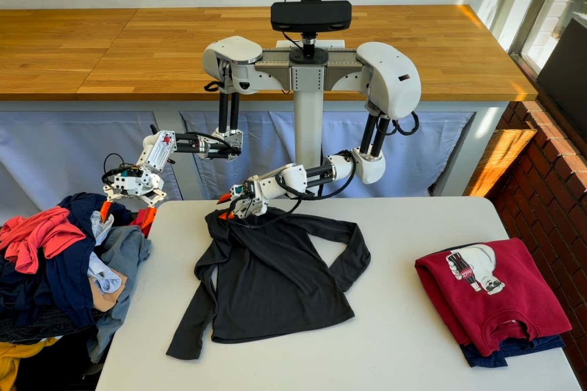 Inside the Start-Up Aiming for a Giant Leap in Robot Intelligence