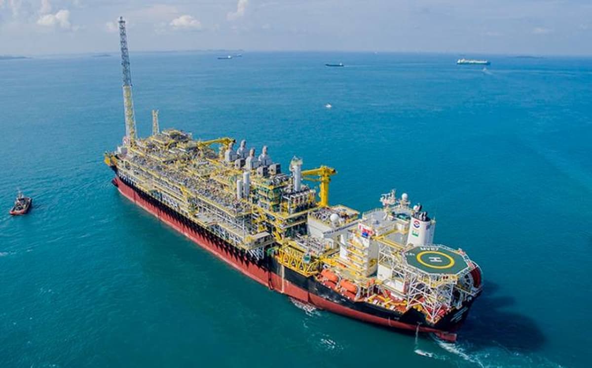 TotalEnergies, Repsol and Shell Bring Lapa South-West Online Off Brazil