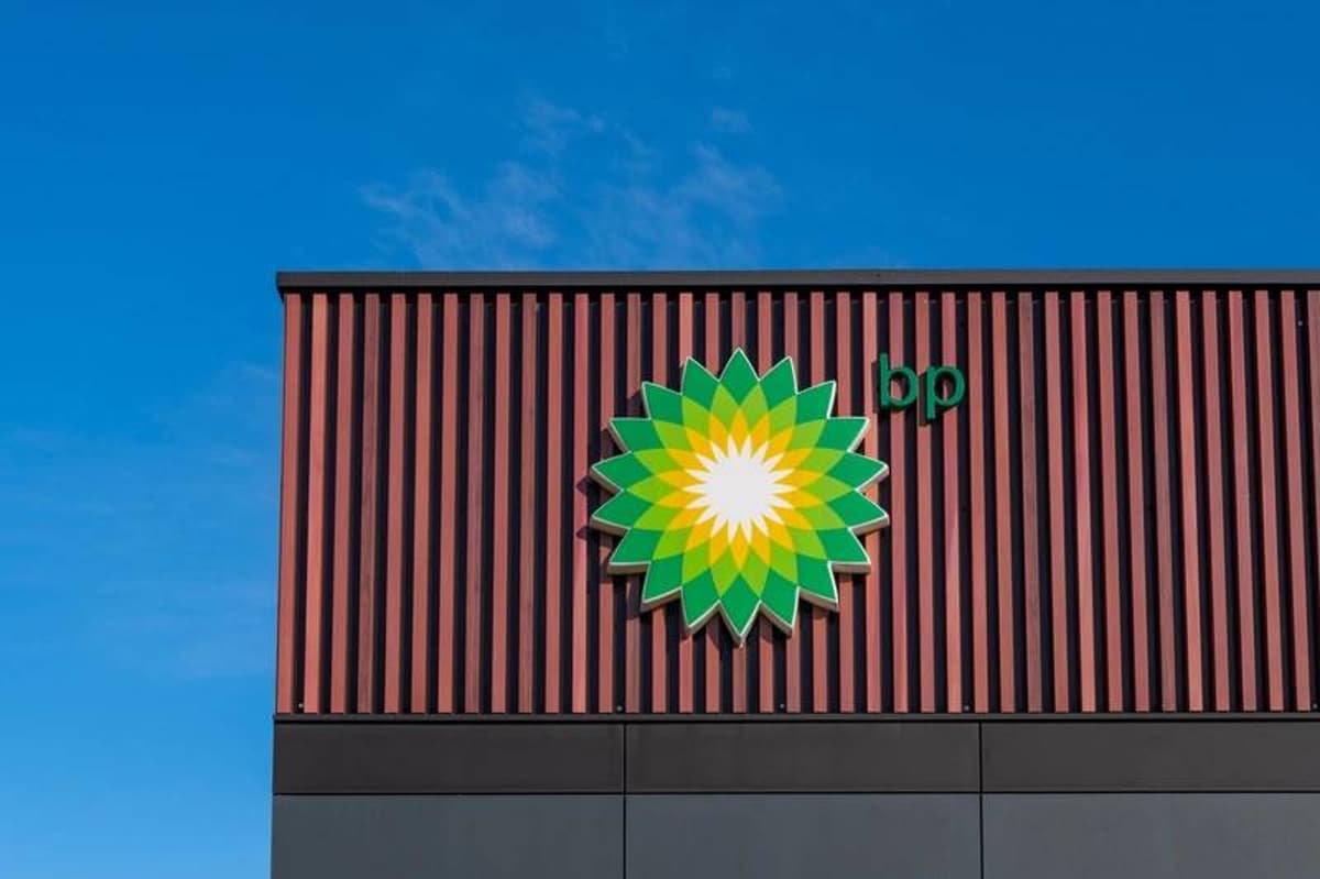 BP Looks to Shed Gulf of America Projects, Sources Say