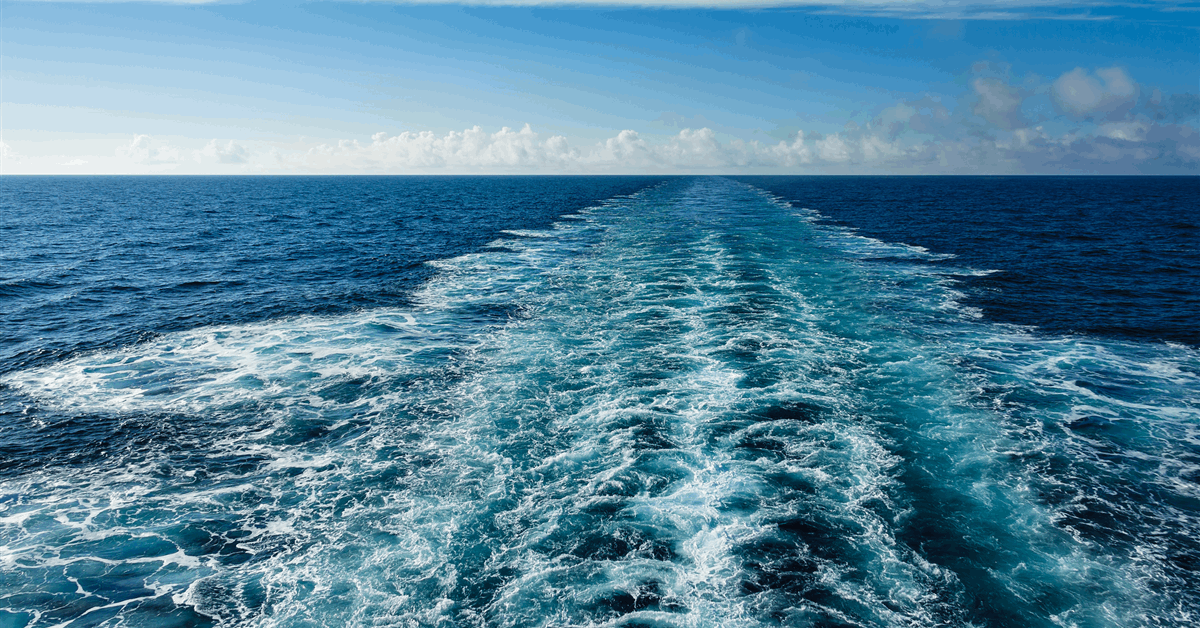 Pakistan Oil Tanker Is First to Cross Hormuz Since US Blockade