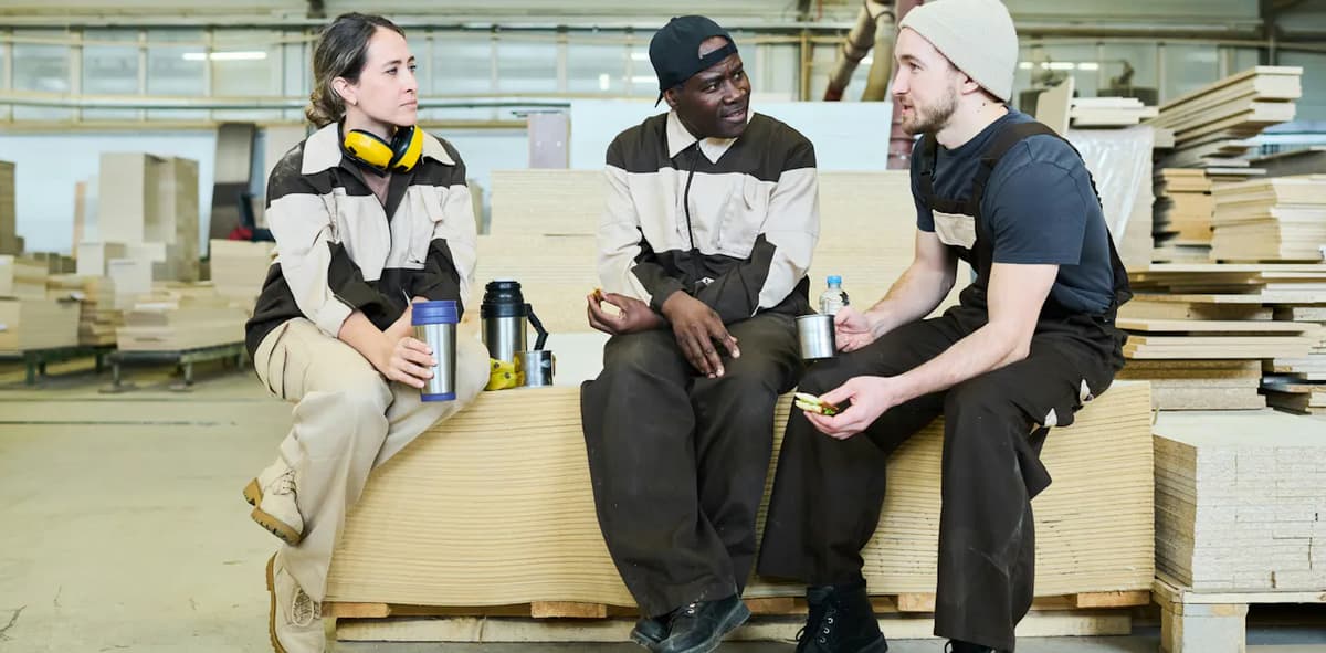 ‘Canadian Experience’ Keeps Skilled Immigrants Out of the Labour Market