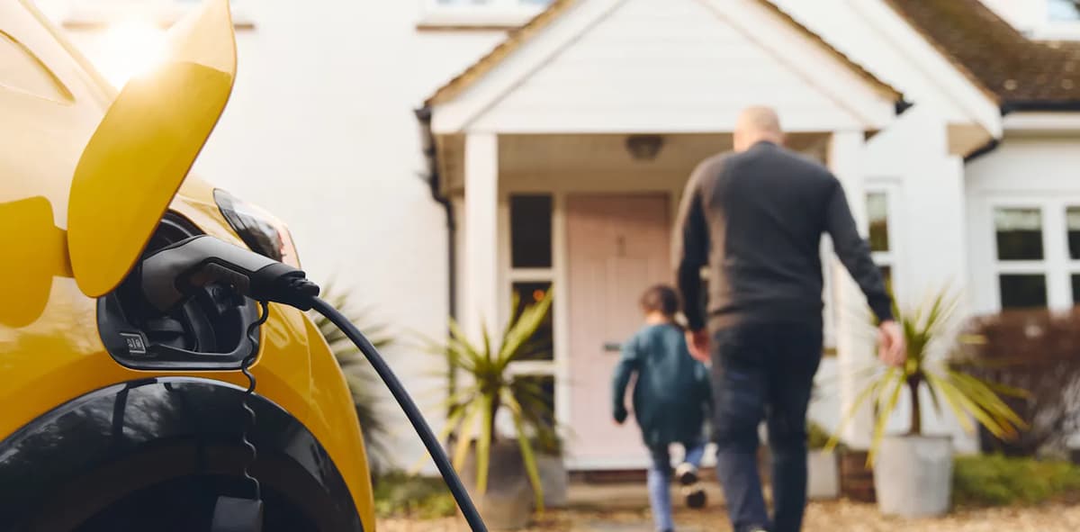 High Petrol Prices Are Fuelling Interest in EVs. Here’s How This Could Bring Down Electricity Bills