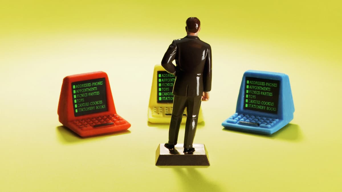 Why Smart Leaders Aren’t Panicking About AI—And What They’re Doing Instead