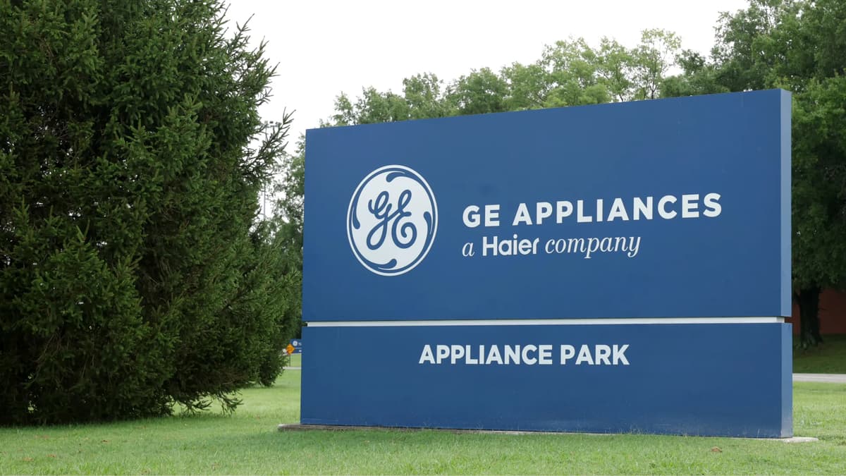 Most Companies Are Moving Production Overseas—Here’s Why 1 Is Coming Back