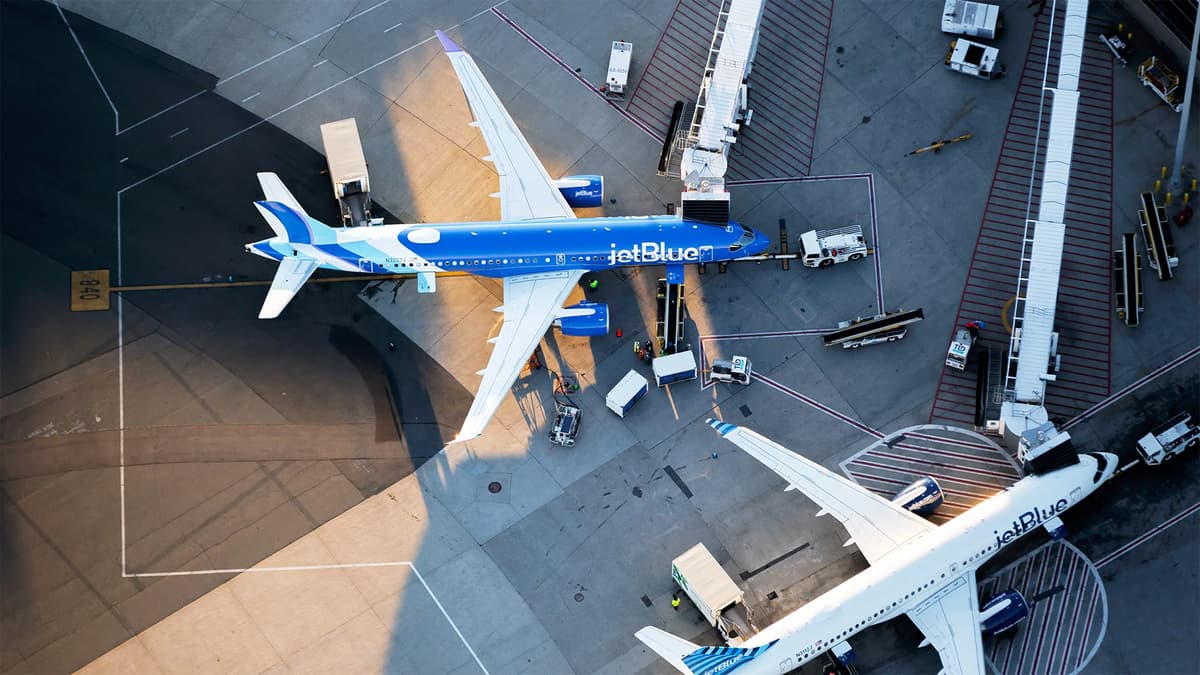 JetBlue Will Close a Key Operational Base and Reduce Service at 2 Major Airports This Fall