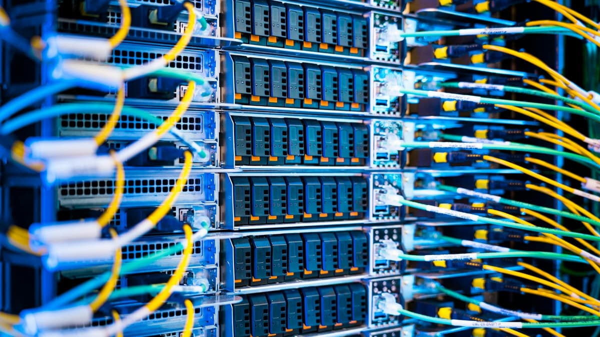 Novel Solid-State Transformer Supports 800-V DC Power in AI Data Centers