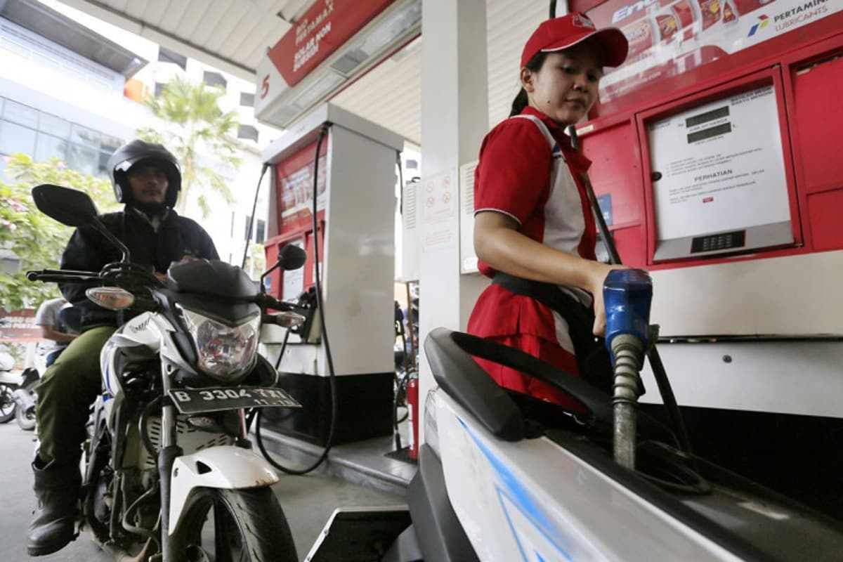 Reading the 2026 Fuel Adjustment: A Middle-Class Story