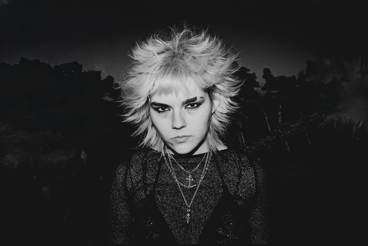 Ratbag Explores Mental Health Struggles on Her Vulnerable New Single ‘Drag’