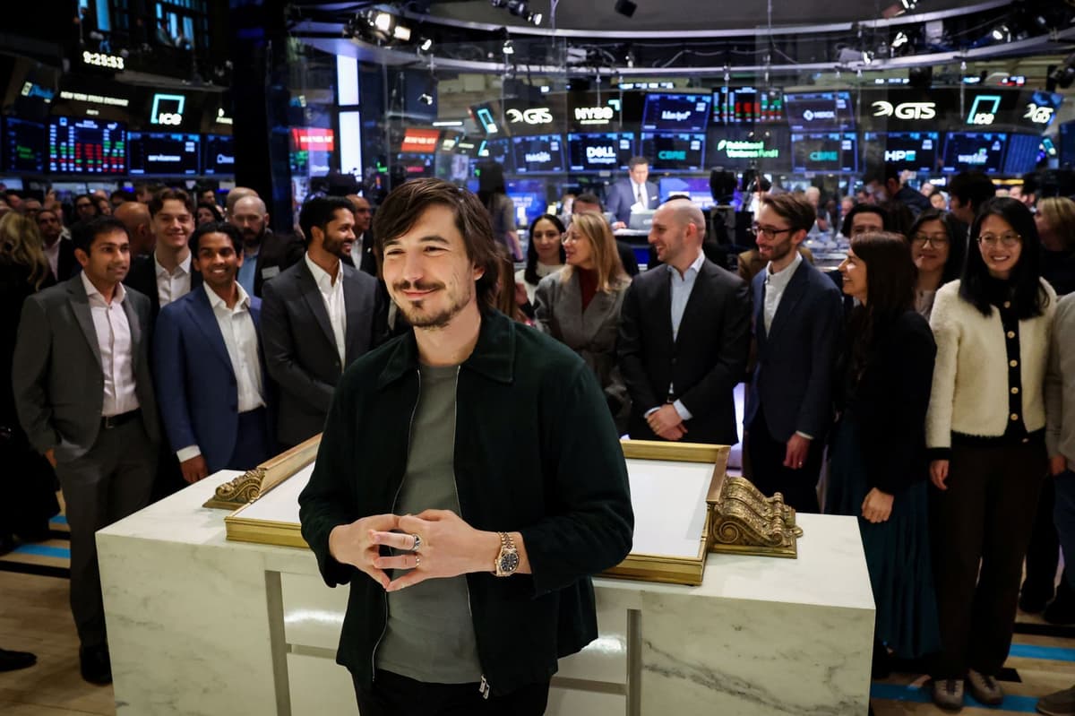Robinhood Allows Users to Use AI Agents to Trade Stocks