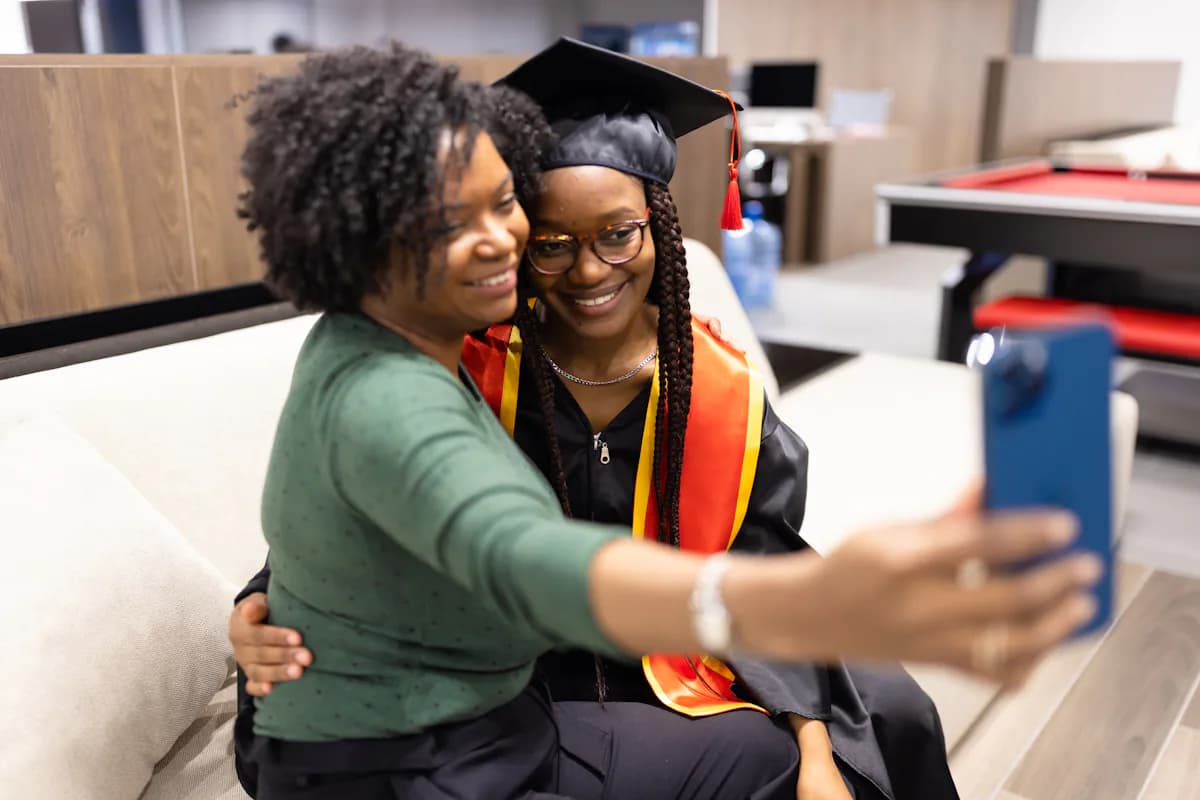 A Mom Needs Advice After Her Daughter Got Into A Dream College They Can’t Afford