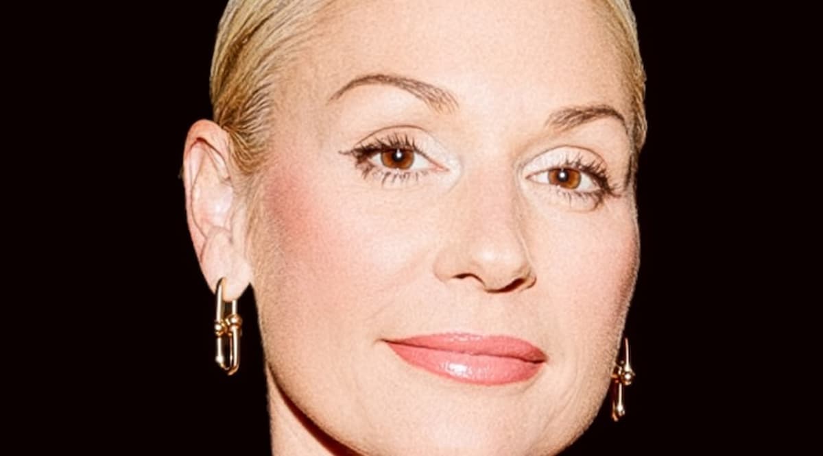 St John Knits Names Mandy West as CEO