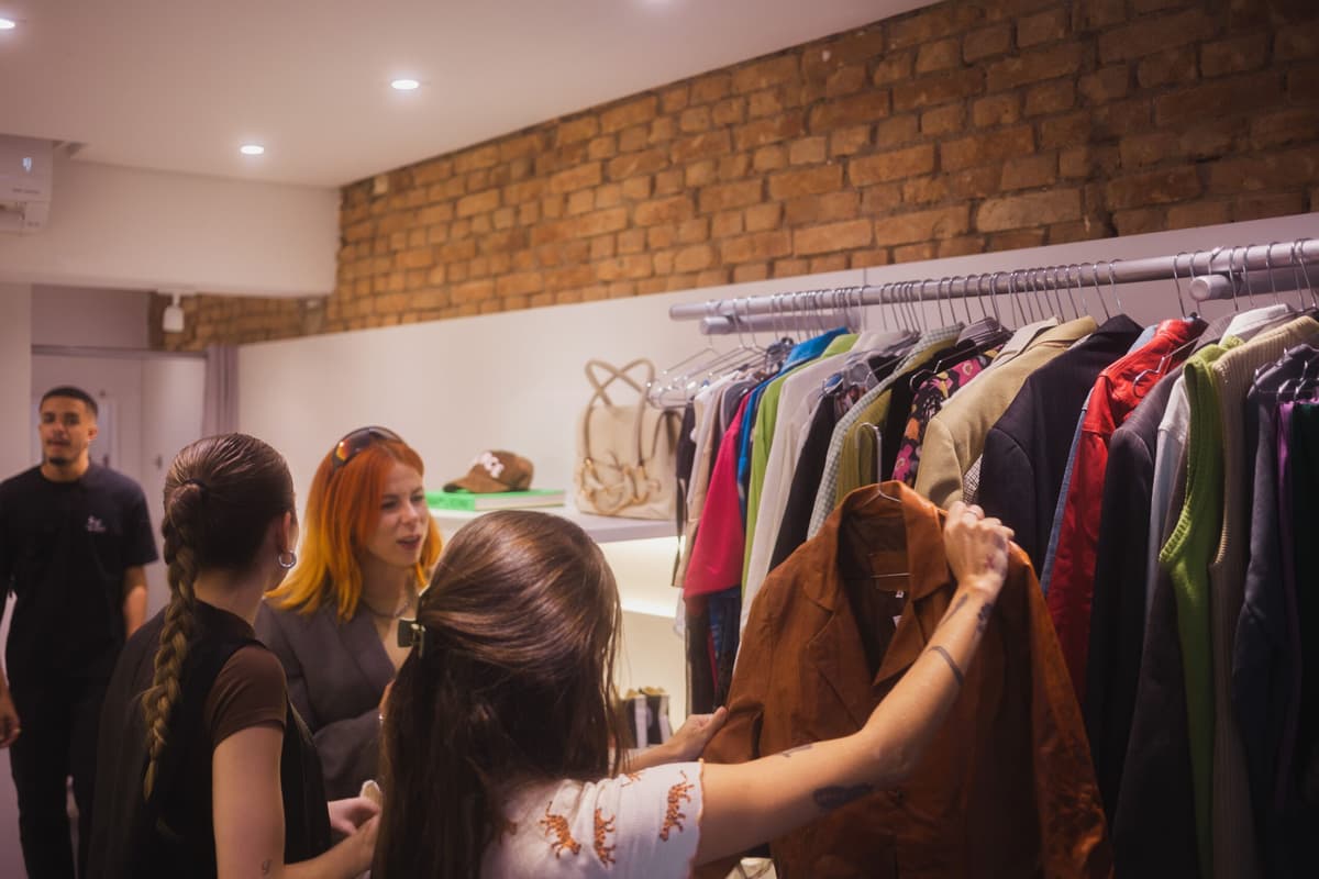 Unpacking the Psychology of Depop