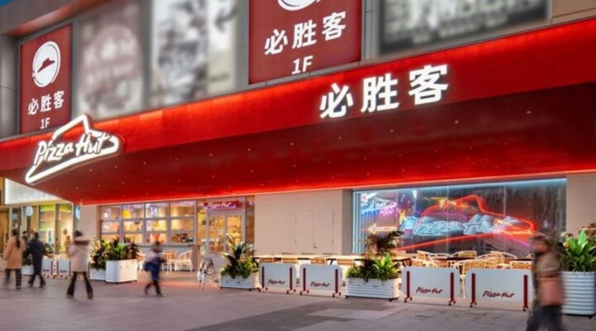 Yum China to Acquire Pizza Hut Brand in Mainland China for $1.2B