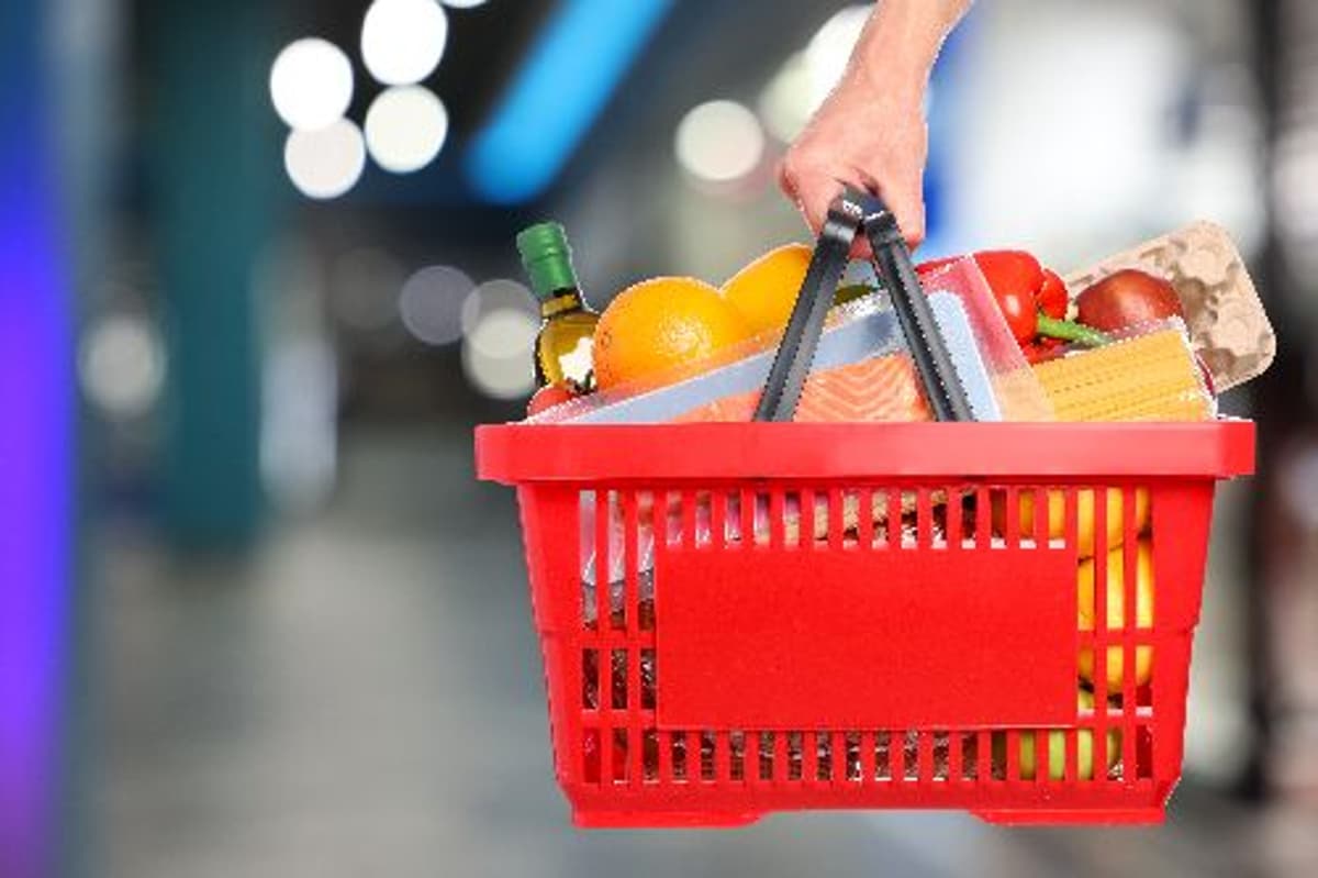 UK Shoppers Turn to Multi-Supermarket Shopping as Grocery Affordability Tightens