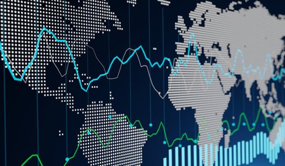 Peering Market at a Glance: Trends, Transformations, and the Regional Dynamics of Internet Interconnection