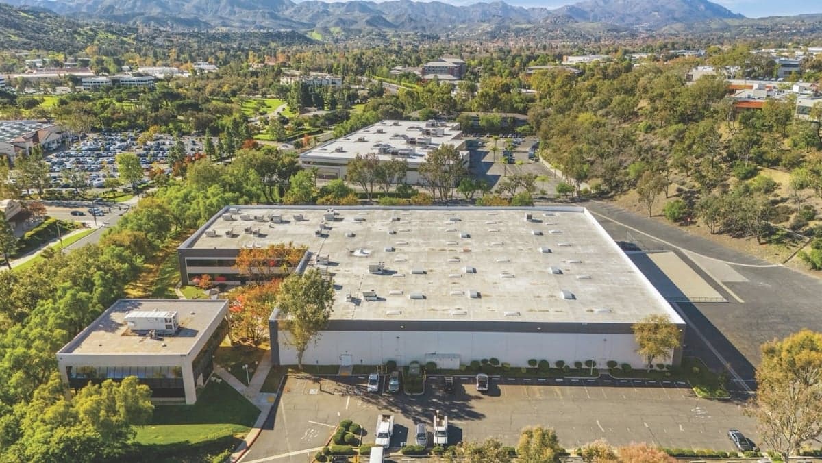 Guitar Center Completes $19.3M HQ Sale-Leaseback to Investment Firms