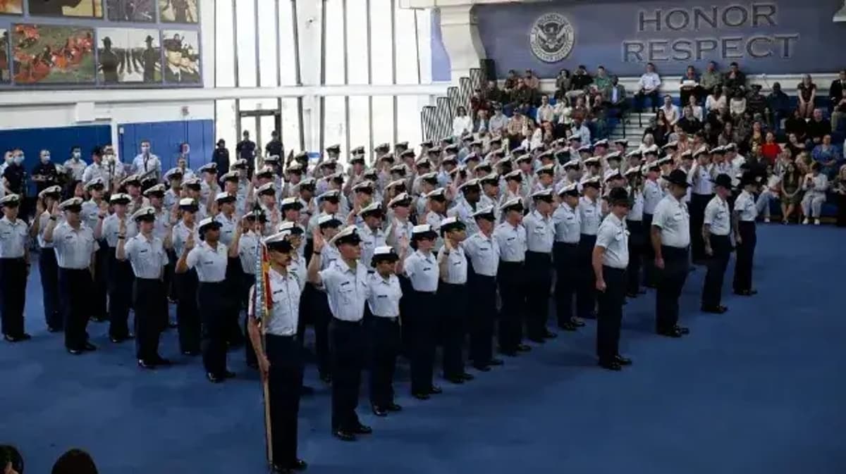 Congress Approves DHS Bill, Ending Coast Guard's Desperate Cashflow Crunch
