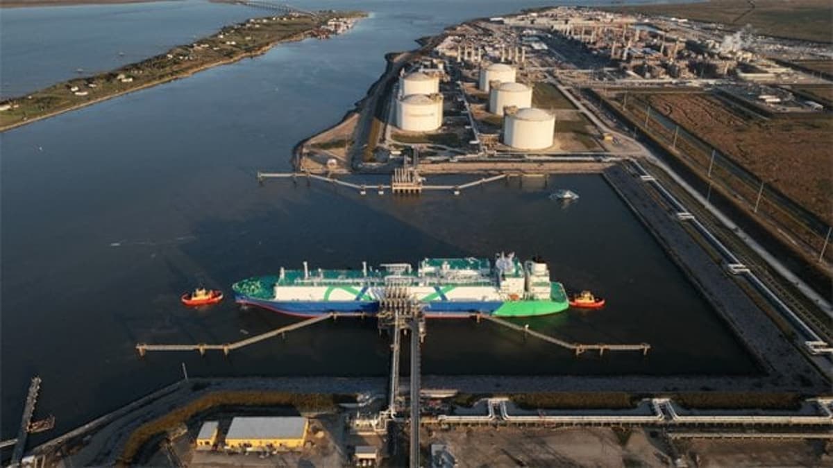 US LNG Growth with First Export at Golden Pass and Tug Order for Woodside