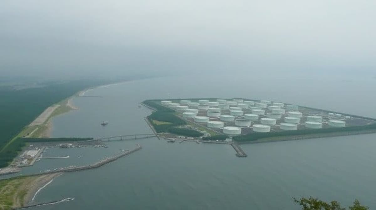Oil Producers Warn of Declining Reserves as Hormuz Shutdown Continues