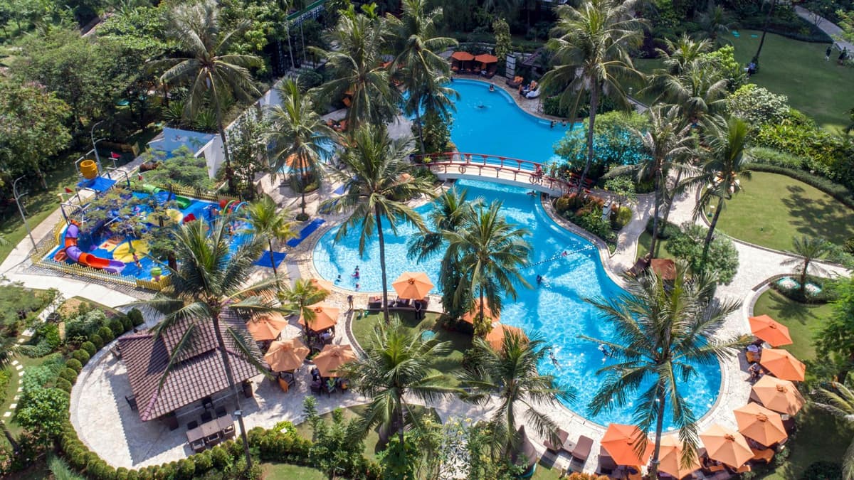 ‘Too Expensive, Too Hard’: Aussie Families Ditch Europe for Short-Haul Escapes