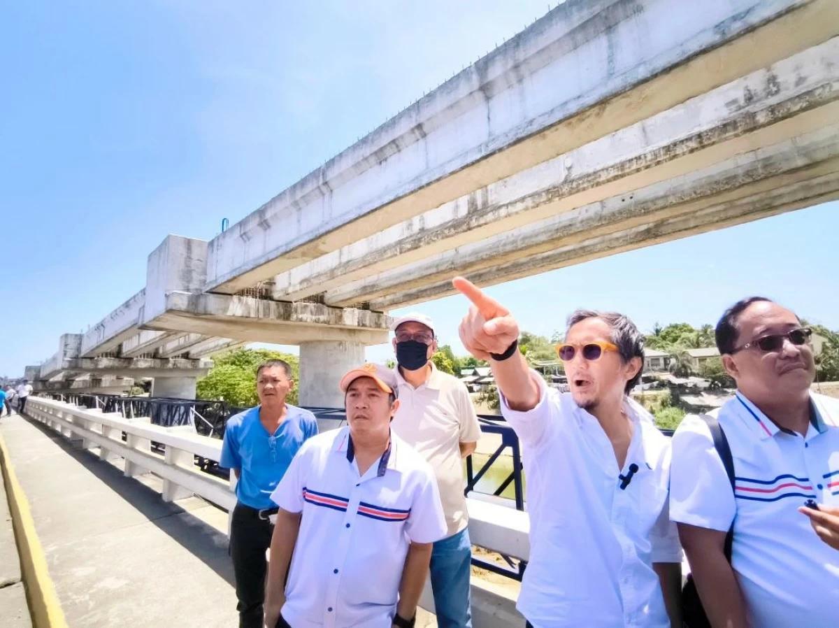 Dizon Pushes Completion of DPWH Projects in Iloilo