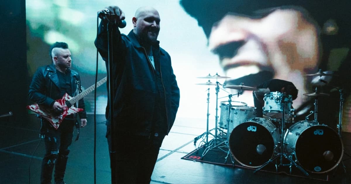 Brandon Saller of Atreyu Joins the Latest Episode of AltPress: In Session