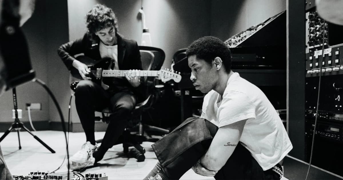 KennyHoopla Taps the Strokes’ Albert Hammond Jr. For “NEW AMERICA//”