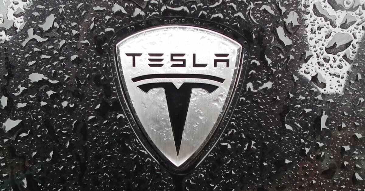Tesla Faces Spoliation Risk over Altered FSD Contracts