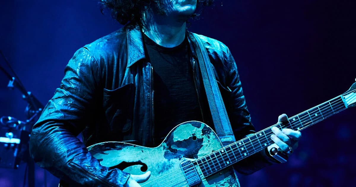 Jack White Announces North American Tour (Show W/ Angine De Poitrine Included)