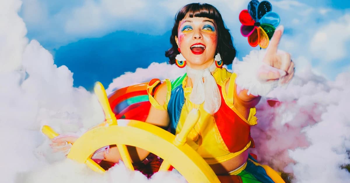 Gelli Haha Shares New Single “Klouds Will Carry Me to Sleep” Ahead of First Headlining Tour