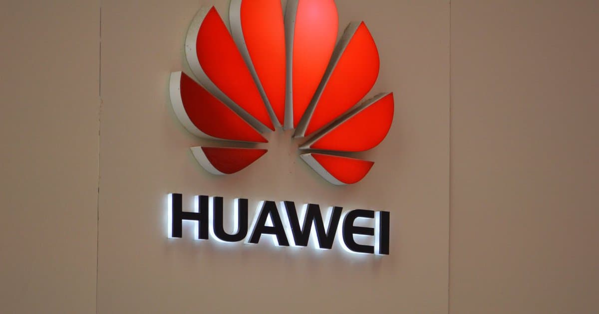 Huawei Predicts 60% Revenue Boost From Sale of Its AI Chips in 2026