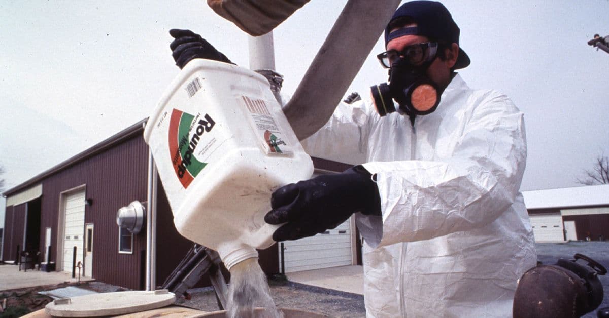 Pesticide Exposure May Relate to Colorectal Cancer in Younger Adults