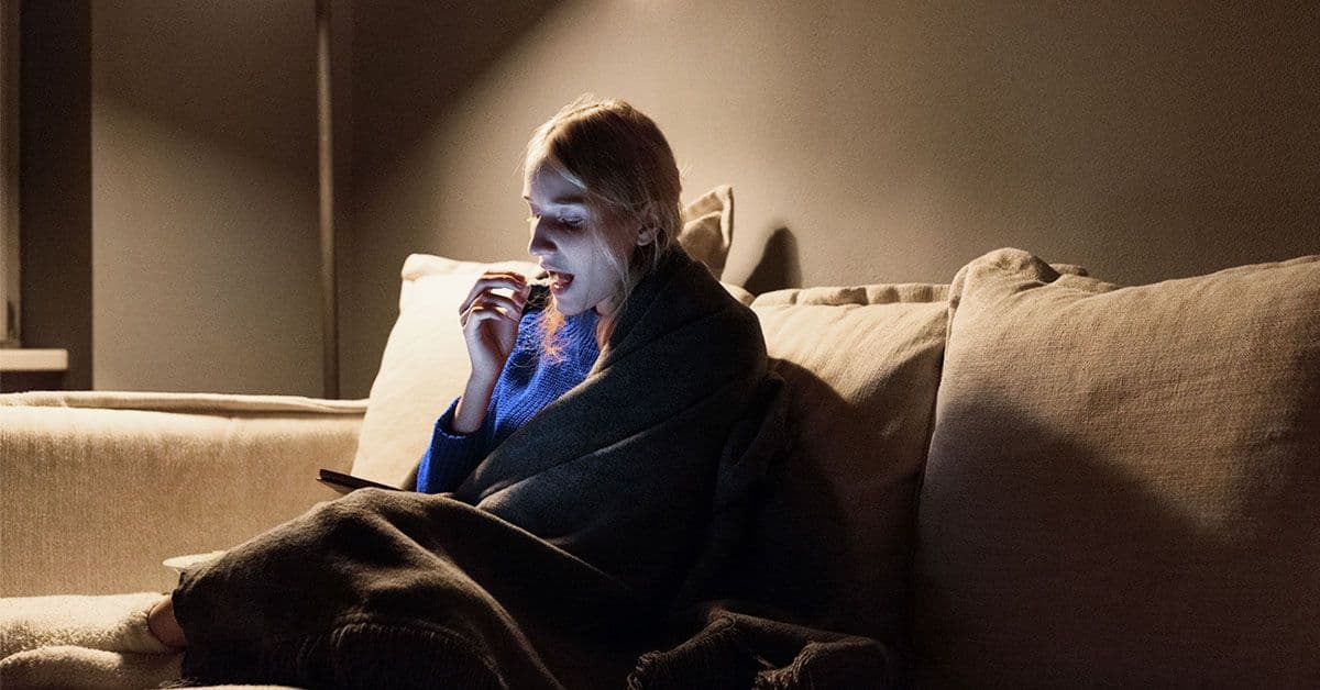 Eating After 9 Pm? Stress and Late-Night Snacking May Multiply Gut Health Risks