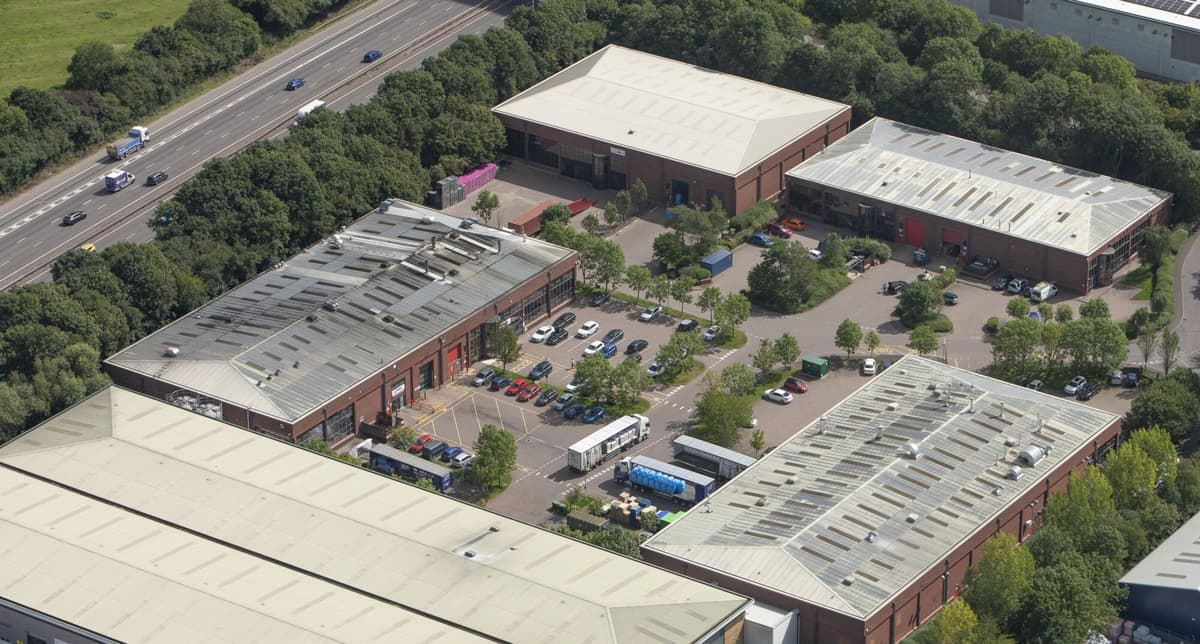 Clearbell and Deva Secure $191M Refinancing for UK Logistics JV